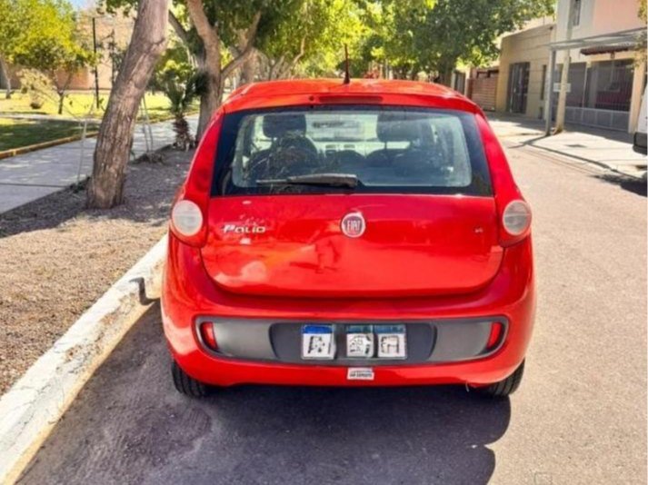 Foto de FIAT PALIO Attractive 1.4 2017, color rojo, en San Juan
