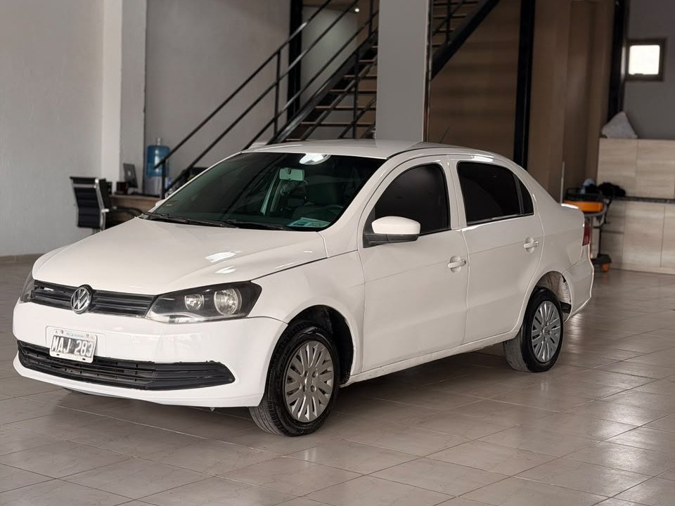 Foto de VOLKSWAGEN VOYAGE 1.6 GP 2013, color blanco, en San Juan
