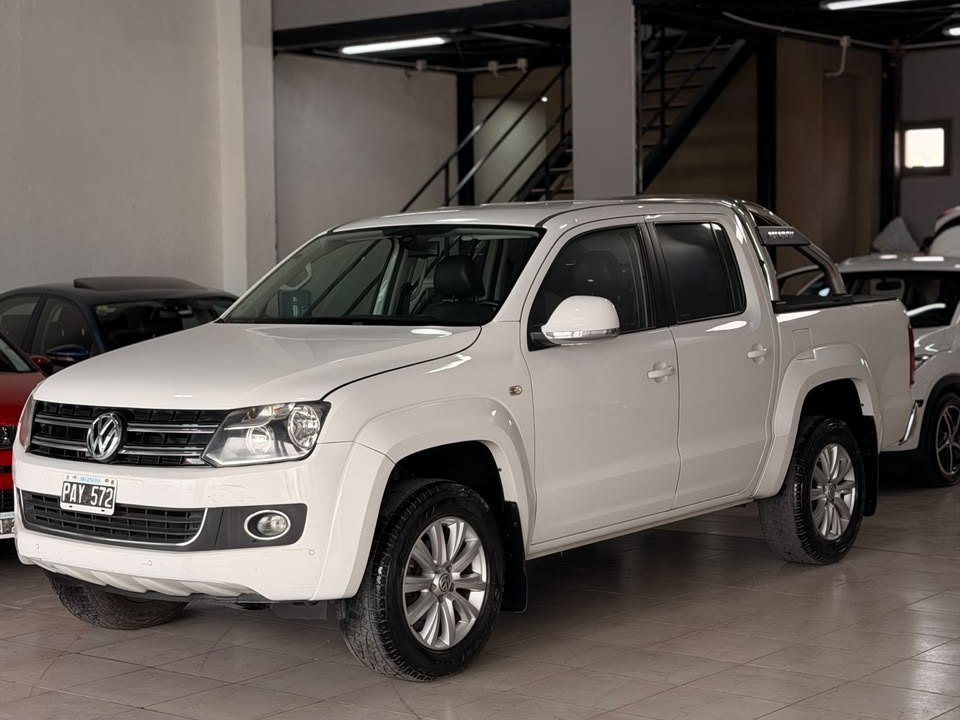 Foto de VOLKSWAGEN AMAROK 2015, color blanco, en San Juan