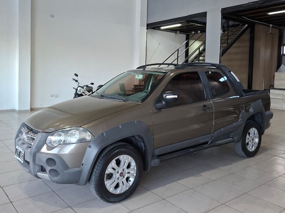 Foto de FIAT STRADA 2012, color sin color especificado, en San Juan