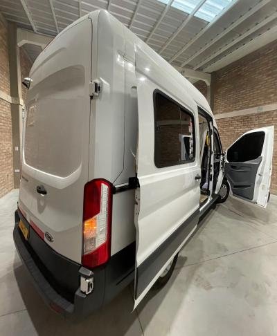 Foto de FORD TRANSIT MOTOR HOMER 2020, color blanco, en San Juan