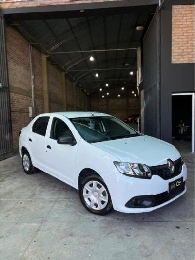 Foto de RENAULT LOGAN AUTHENTIQUE 1.6 8v 2019, color sin color especificado, en San Juan