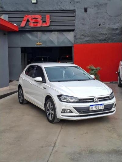 VOLKSWAGEN POLO highline AT MSI publicado por Automotores San Juan