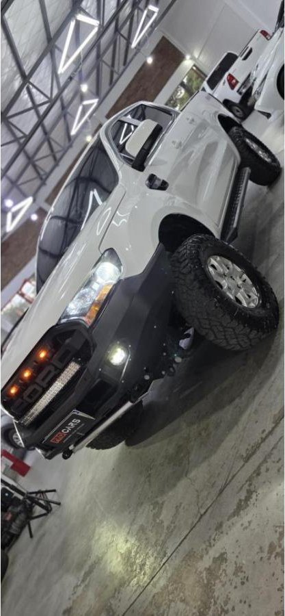 Foto de FORD RANGER XLS 4X4 2023, color blanco, en San Juan