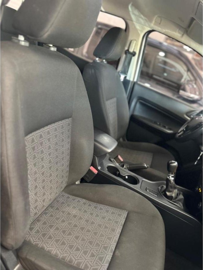 Foto de FORD RANGER XLS 4X2 2022, color blanco, en San Juan