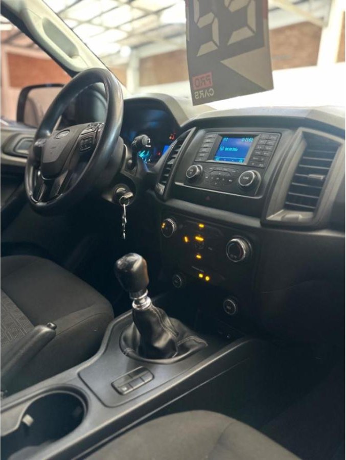 Foto de FORD RANGER XLS 4X2 2022, color blanco, en San Juan