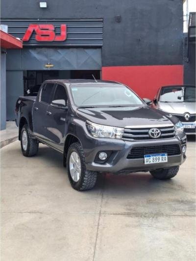 TOYOTA HILUX SR 4X4 MT publicado por Automotores San Juan