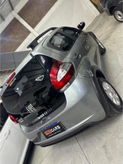 Miniatura de FIAT MOBI Way