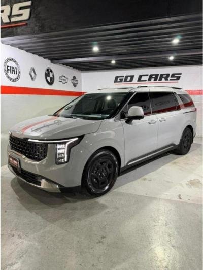 Foto de KIA CARNIVAL 2.2 SX CRDI AT 2025, color gris, en San Juan
