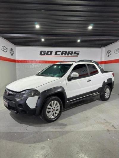 Foto de FIAT STRADA 1.6 ADVENTURE LOCKER 2015, color blanco, en San Juan
