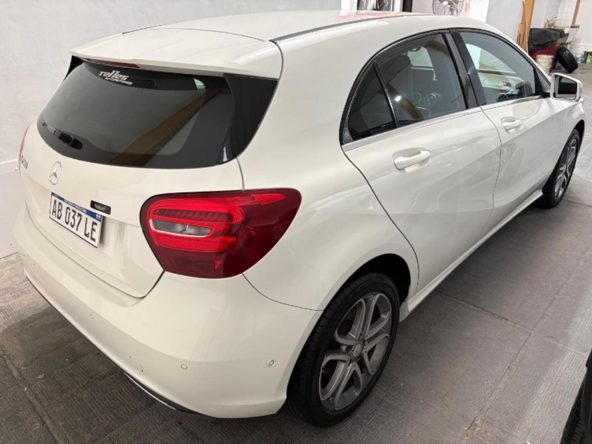 Foto de MERCEDES BENZ 200 Bluefficiency urban At 2017, color sin color especificado, en San Juan