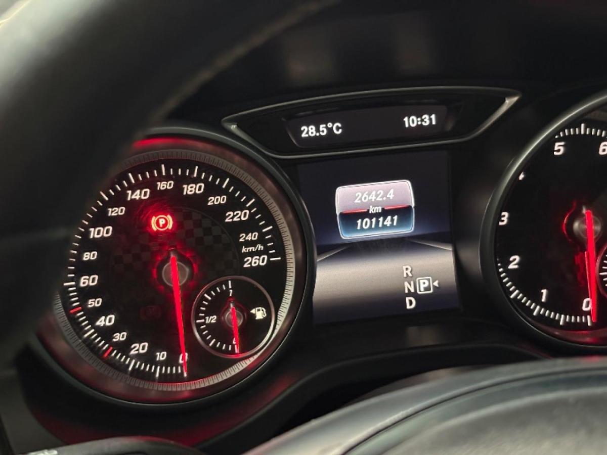 Foto de MERCEDES BENZ 200 Bluefficiency urban At 2017, color sin color especificado, en San Juan