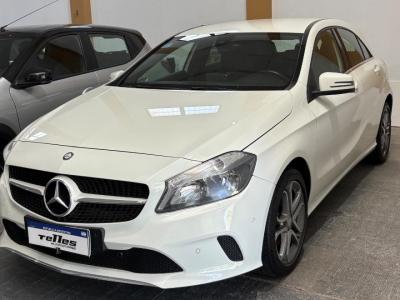 Miniatura de MERCEDES BENZ 200 Bluefficiency urban At
