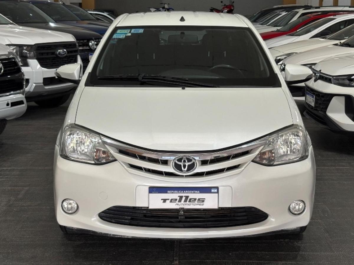 Foto de TOYOTA ETIOS 1.5 xls 2016, color sin color especificado, en San Juan