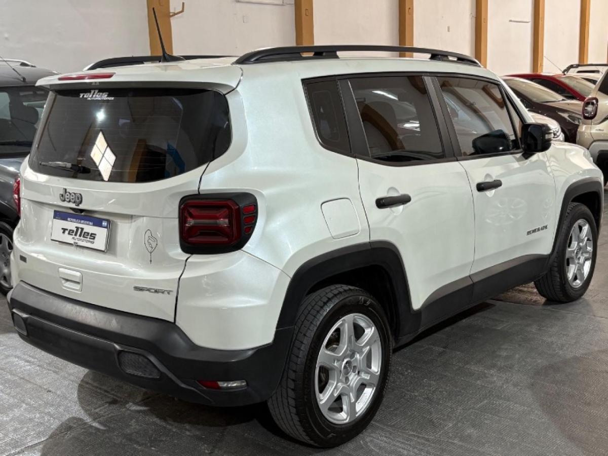 Foto de CHRYSLER / DODGE JEEP RENEGADE 1.8 sport A/T 2023, color sin color especificado, en San Juan