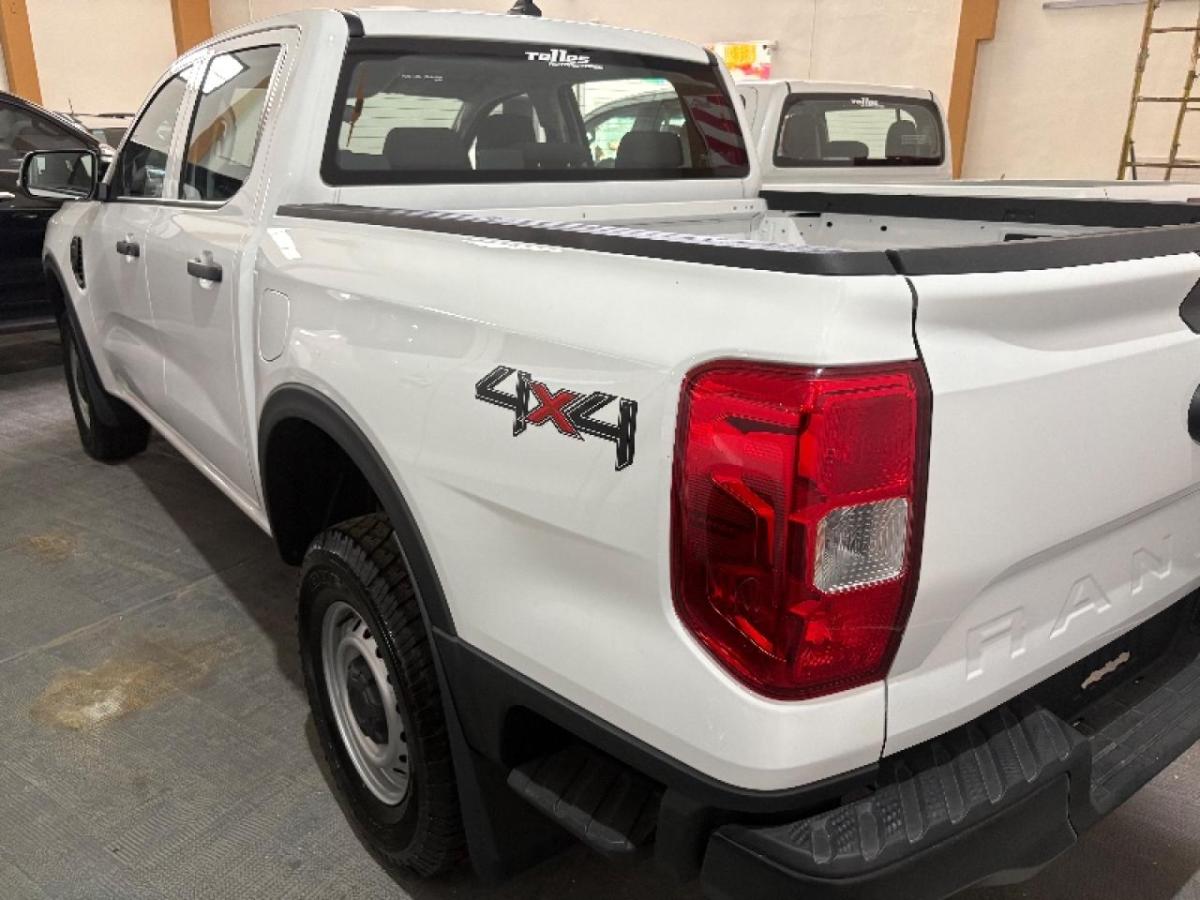Foto de FORD RANGER XL 4x4 170 cv 2026, color sin color especificado, en San Juan
