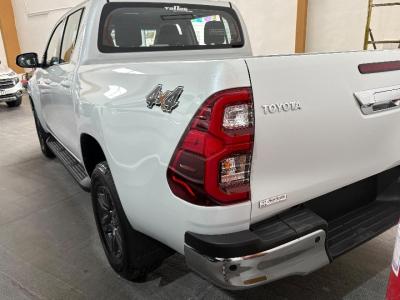 Miniatura de TOYOTA HILUX Srv 4x4 AT