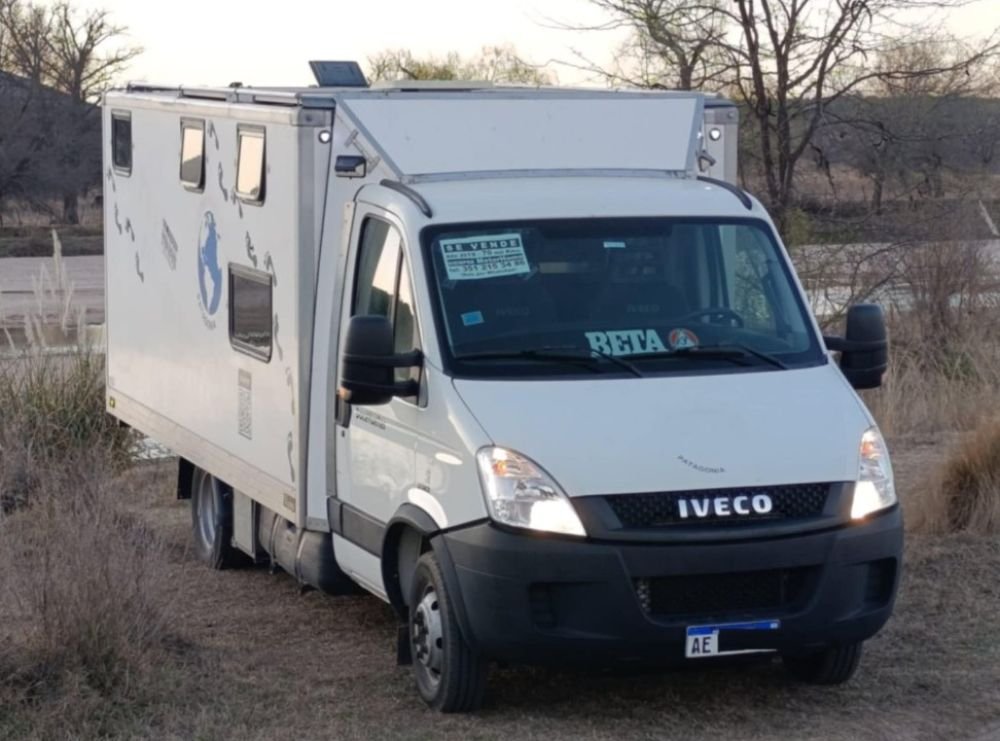 Foto de MOTORHOME IVECO 2019, color blanco, en San Juan