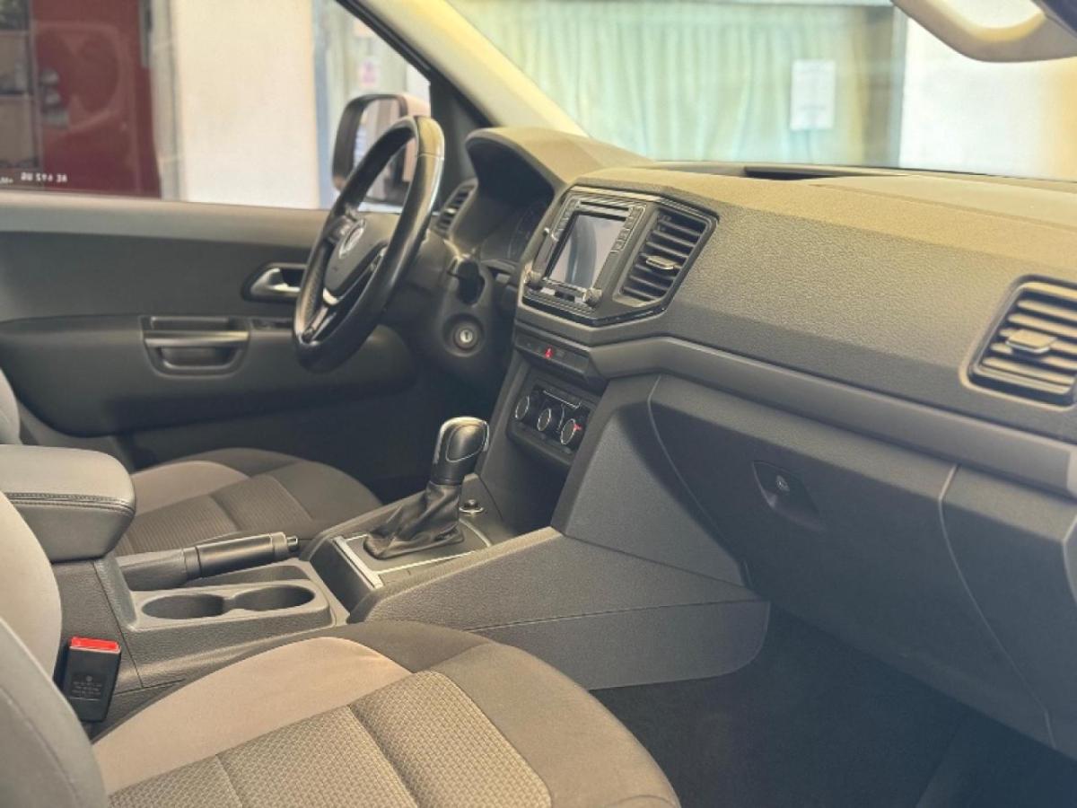 Foto de VOLKSWAGEN AMAROK Confort 180cv AT 4x2 2021, color sin color especificado, en San Juan