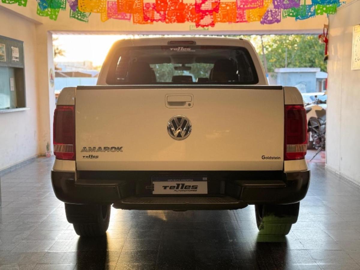 Foto de VOLKSWAGEN AMAROK Confort 180cv AT 4x2 2021, color sin color especificado, en San Juan