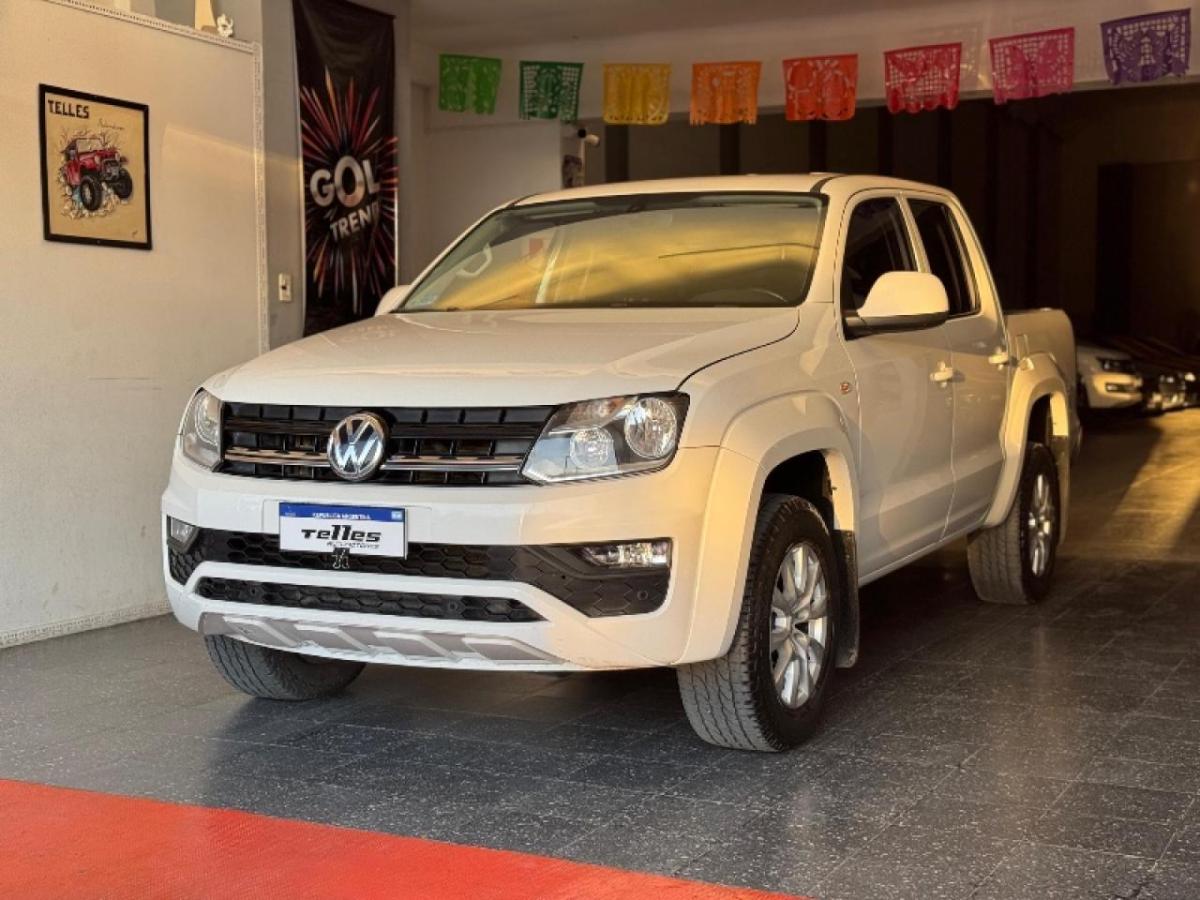 Foto de VOLKSWAGEN AMAROK Confort 180cv AT 4x2 2021, color sin color especificado, en San Juan