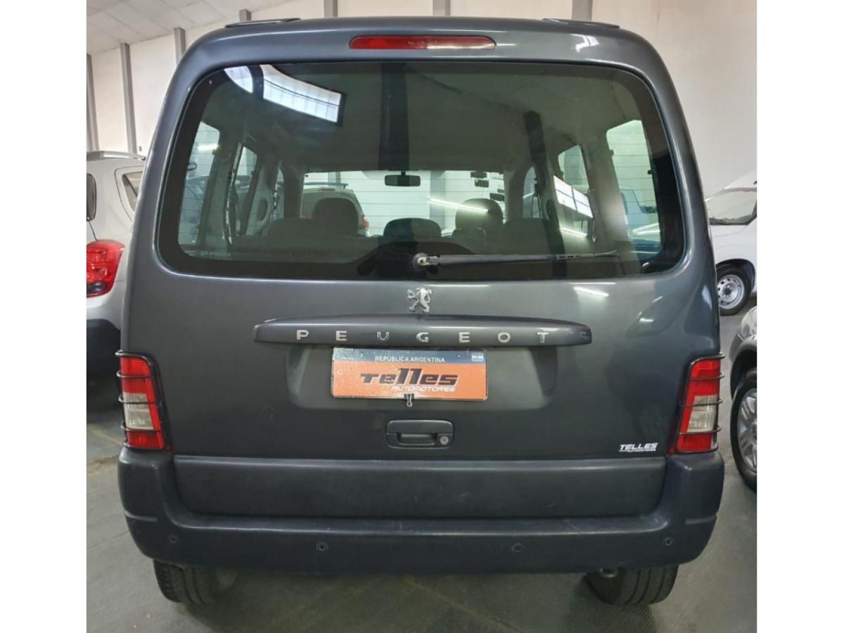 Foto de PEUGEOT PARTNER 1.4 Patagonica 2014, color sin color especificado, en San Juan