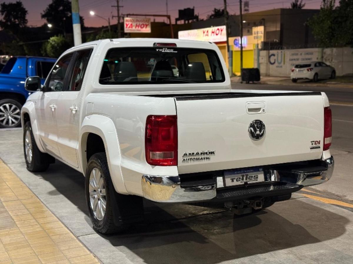 Foto de VOLKSWAGEN AMAROK HIGHLINE PACK 180cv A/t 4x4 2015, color sin color especificado, en San Juan