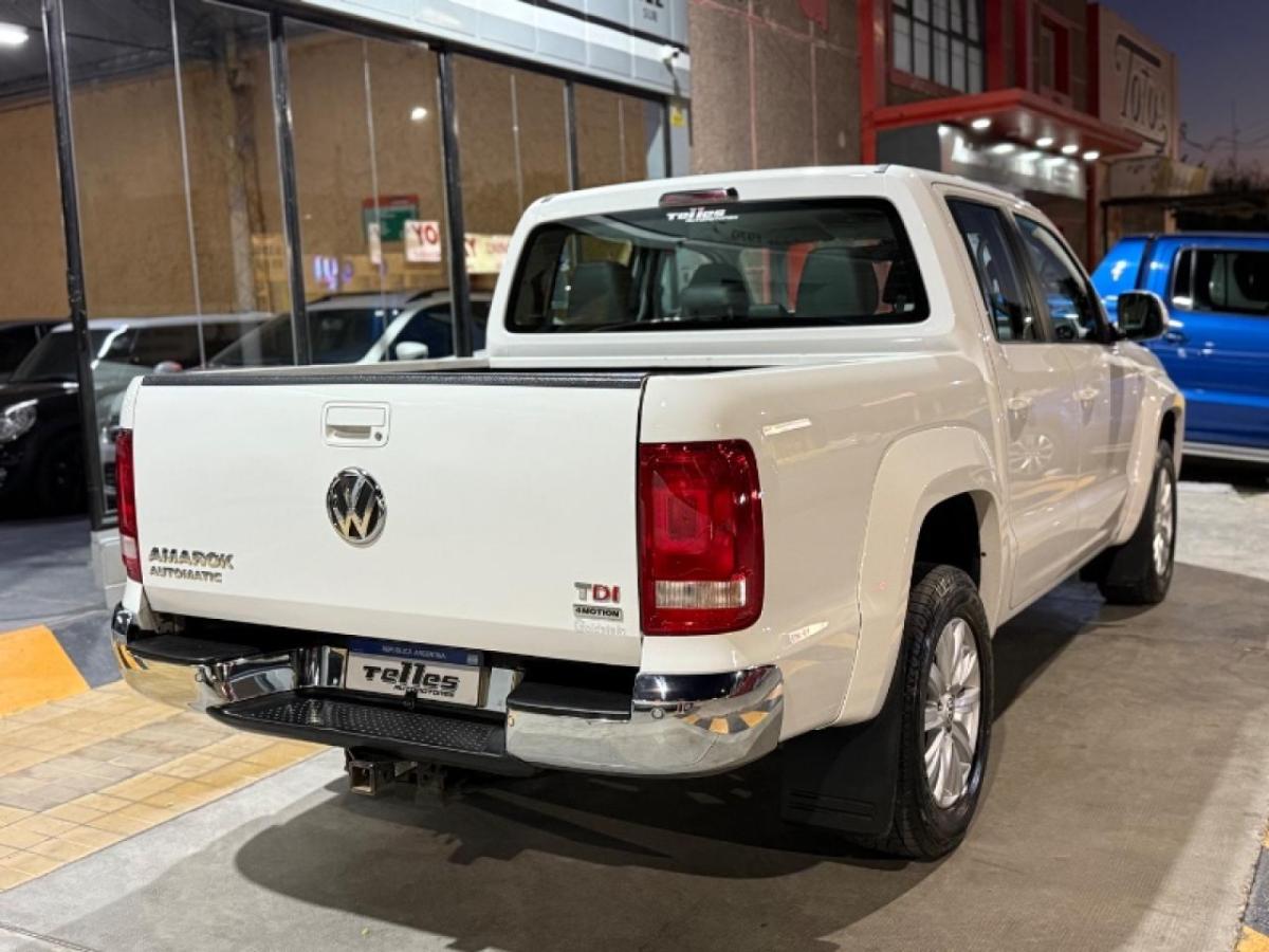 Foto de VOLKSWAGEN AMAROK HIGHLINE PACK 180cv A/t 4x4 2015, color sin color especificado, en San Juan