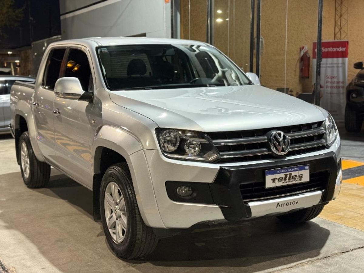 Foto de VOLKSWAGEN AMAROK HIGHLINE 180cv 2.0 TDI 2013, color sin color especificado, en San Juan