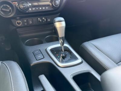 Miniatura de TOYOTA HILUX SRX L24