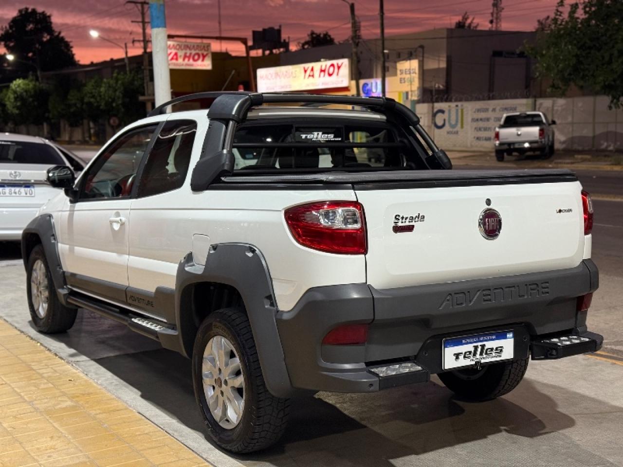 Foto de FIAT STRADA ADVENTURE LOCKER 1.6 C/D 2019, color sin color especificado, en San Juan