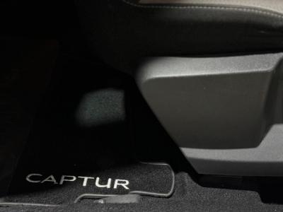 Miniatura de RENAULT CAPTUR ZEN 2.0