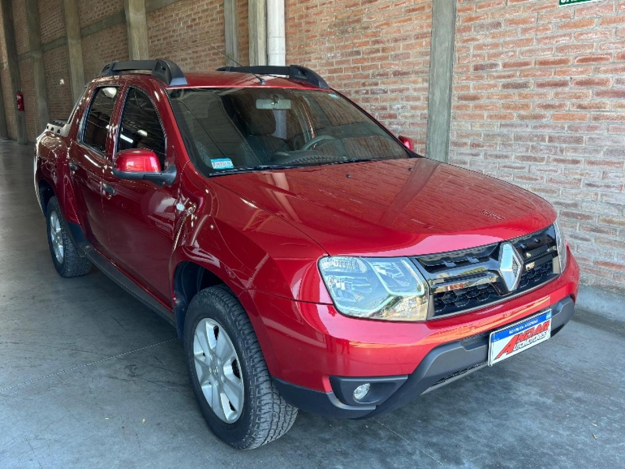 Foto de RENAULT OROCH OROCH DYNAMIQUE .2.0. 2018, color sin color especificado, en San Juan