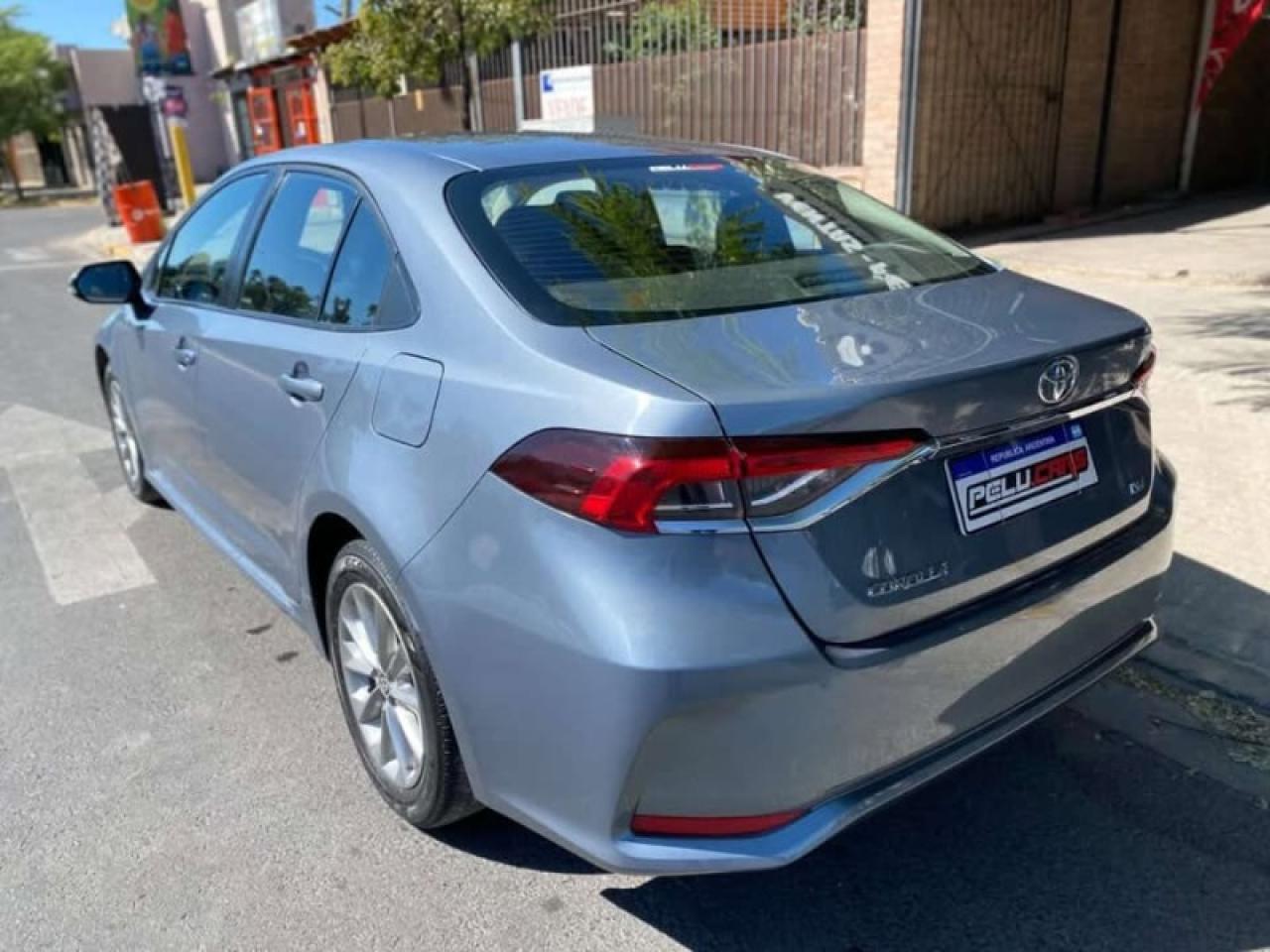 Foto de TOYOTA COROLLA XLI CVT 2.0 2022, color sin color especificado, en San Juan