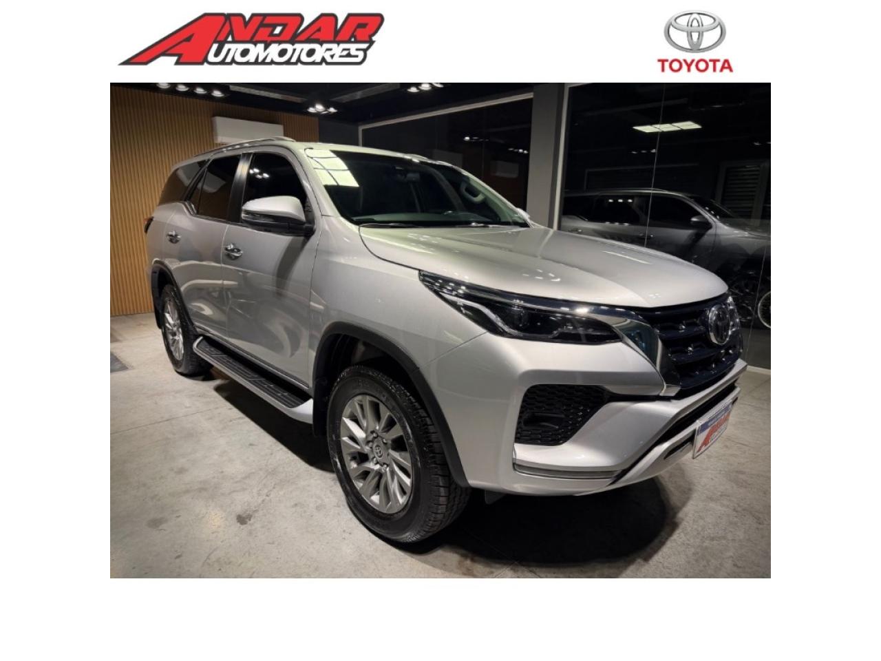 Foto de TOYOTA SW4 2.8 TDI SRX AT 7 ASIENTOS 2022, color sin color especificado, en San Juan