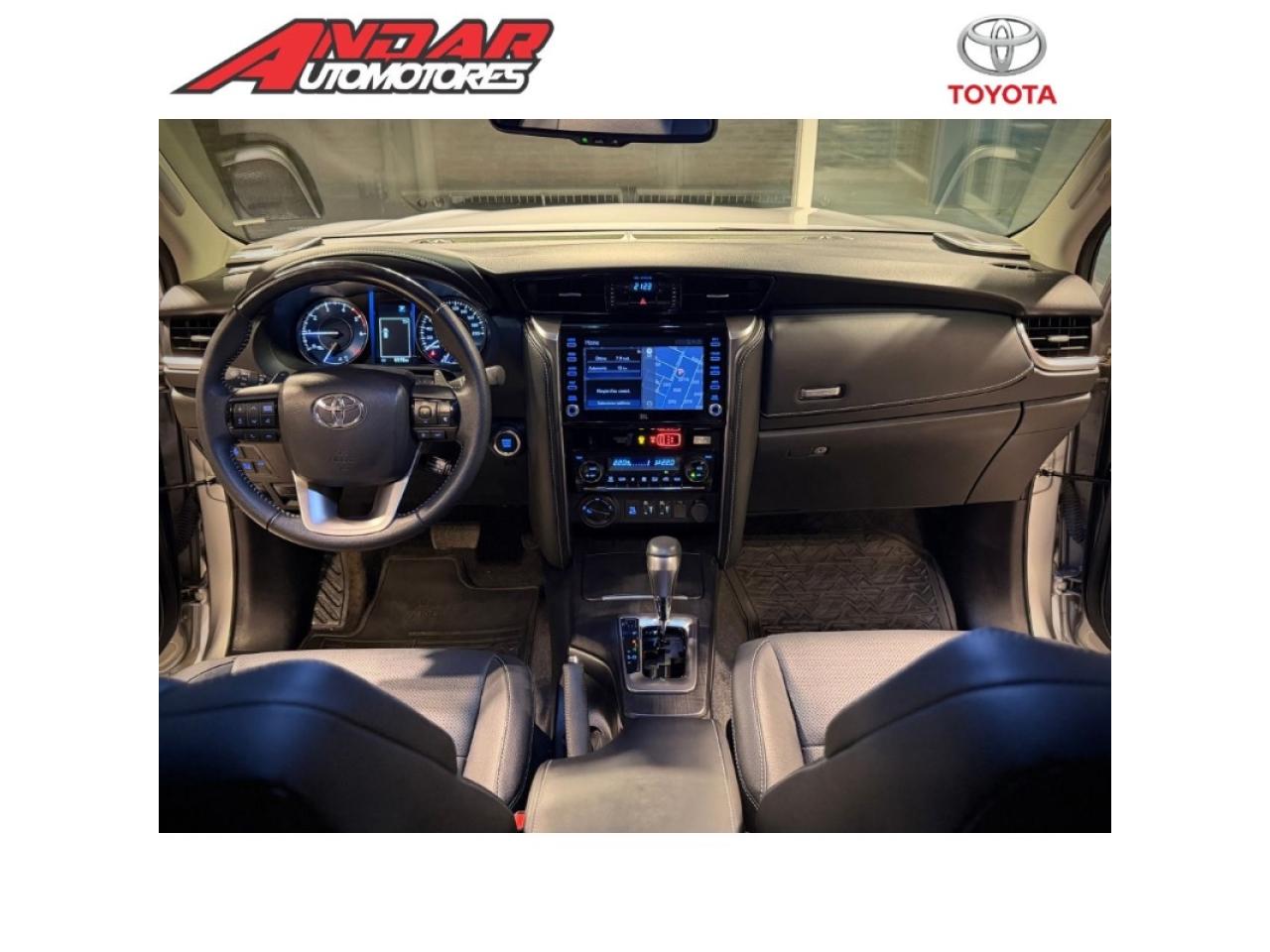 Foto de TOYOTA SW4 2.8 TDI SRX AT 7 ASIENTOS 2022, color sin color especificado, en San Juan