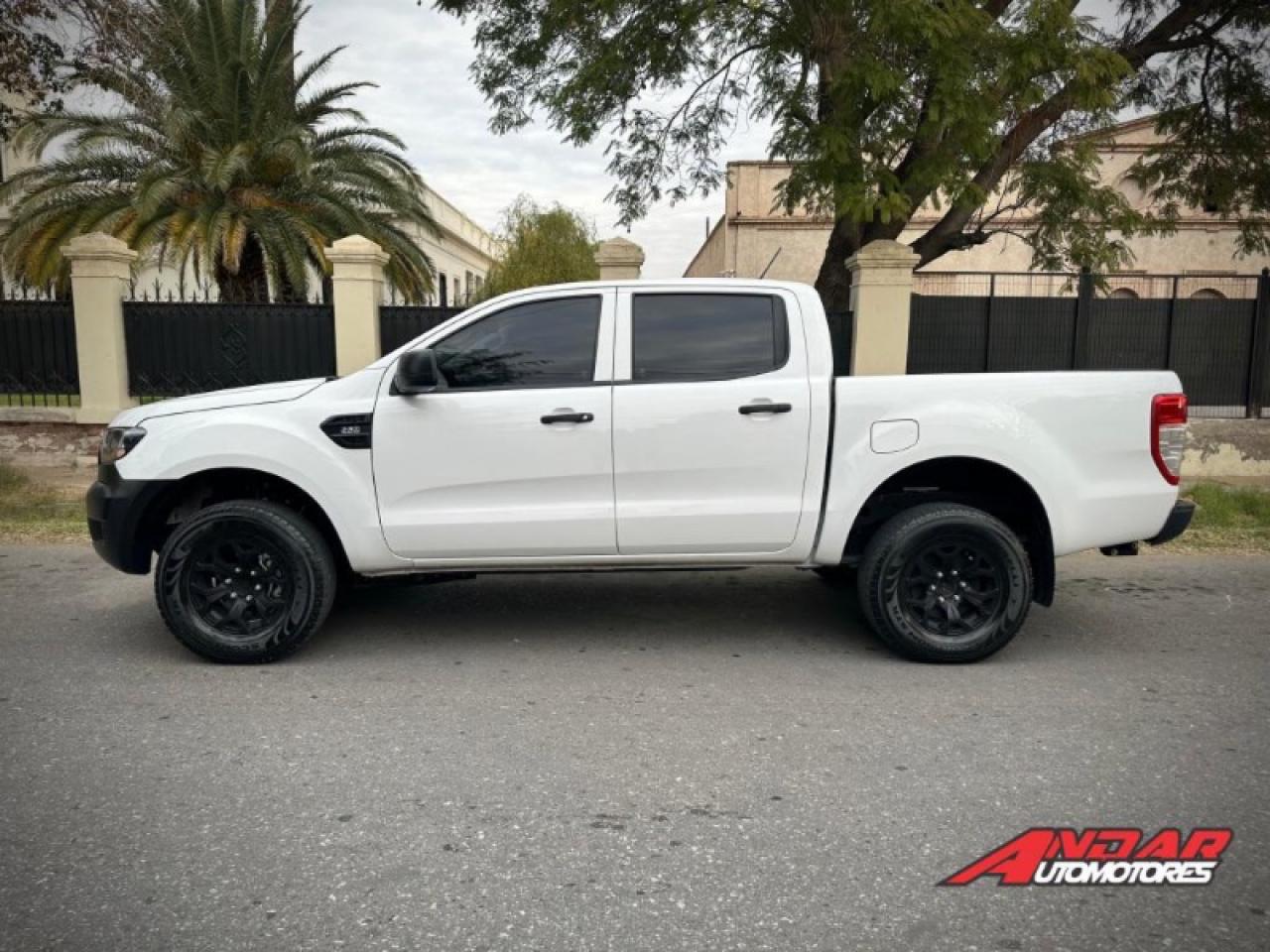 Foto de FORD RANGER XL 2.2 TDI 4x2. 2023, color sin color especificado, en San Juan