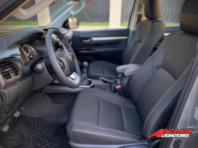 Miniatura de TOYOTA HILUX SRV 2.8TDI 4X2 AUTOMATICA