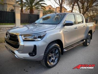 TOYOTA HILUX SRV 2.8TDI 4X2 AUTOMATICA publicado por Andar Automotores