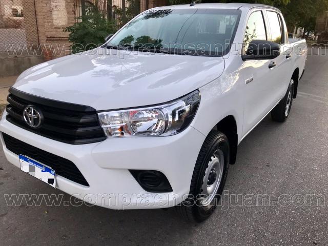 Foto de TOYOTA HILUX DX.2.4TD PACK. 2026, color sin color especificado, en San Juan