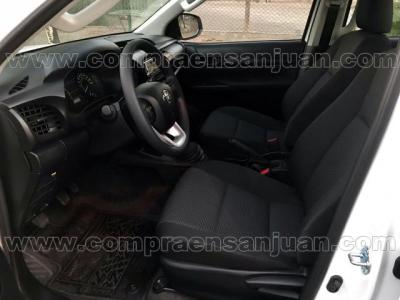 Miniatura de TOYOTA HILUX DX.2.4TD PACK.
