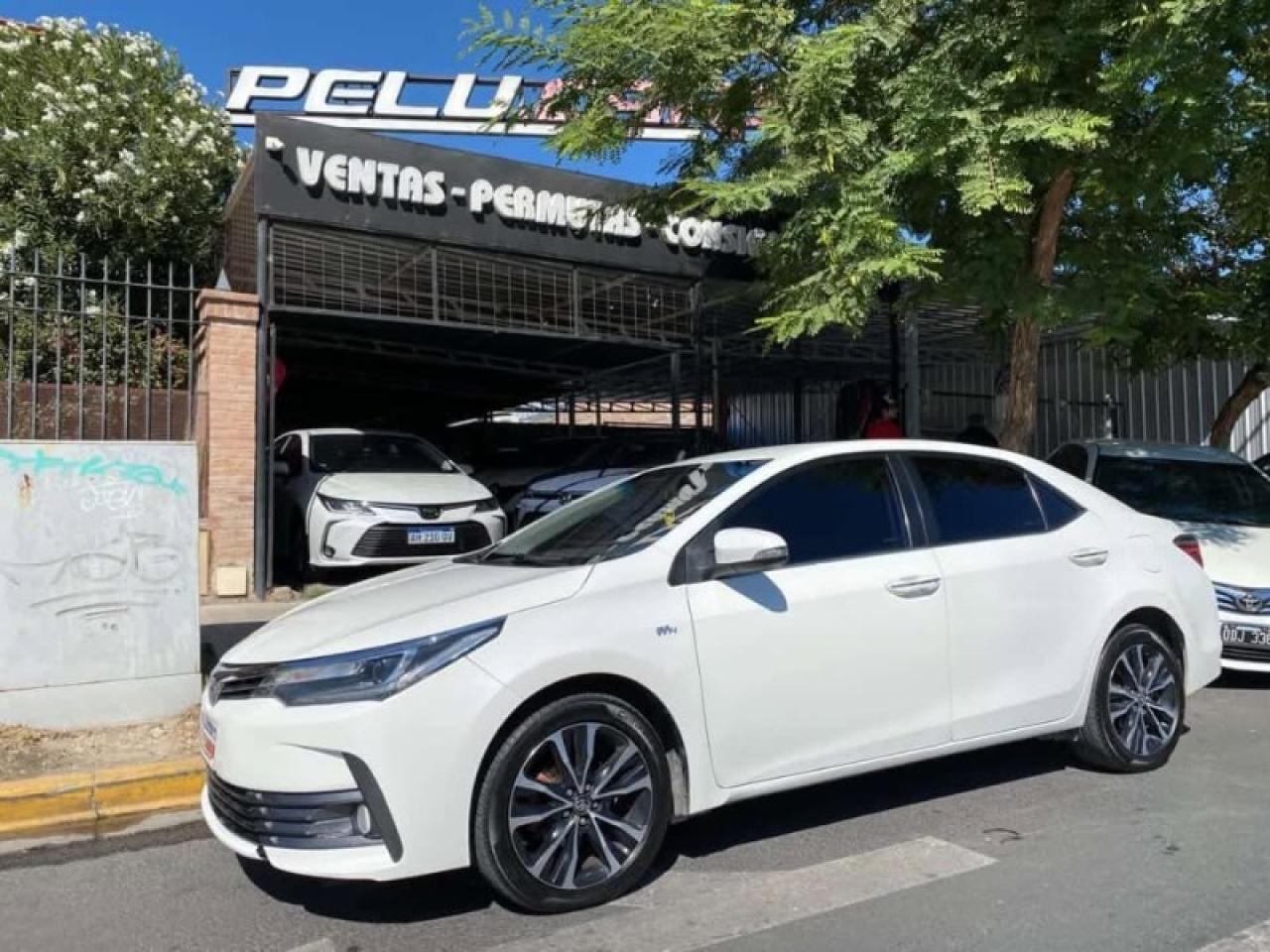 Foto de TOYOTA COROLLA SEG CVT 2018, color sin color especificado, en San Juan