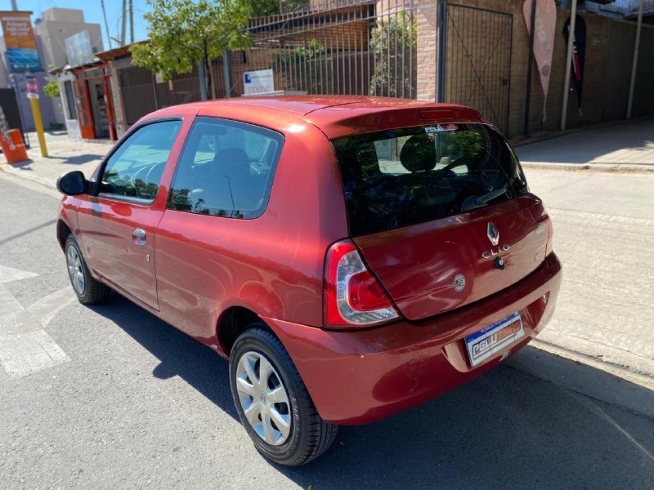 Foto de RENAULT CLIO CONFORT PLUS ABS 2014, color sin color especificado, en San Juan