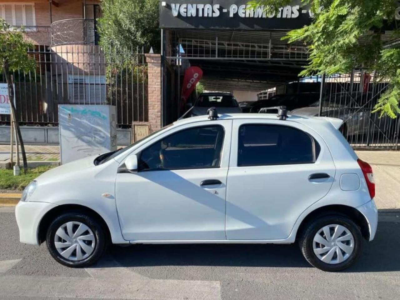 Foto de TOYOTA ETIOS X 1.5 2016, color sin color especificado, en San Juan