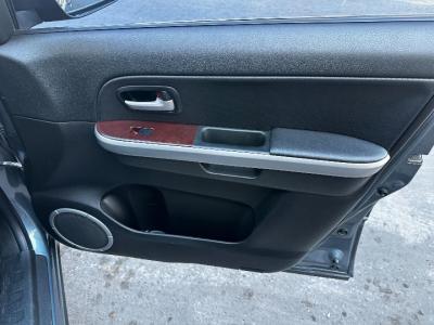 Miniatura de SUZUKI GRAND VITARA J3 2.0