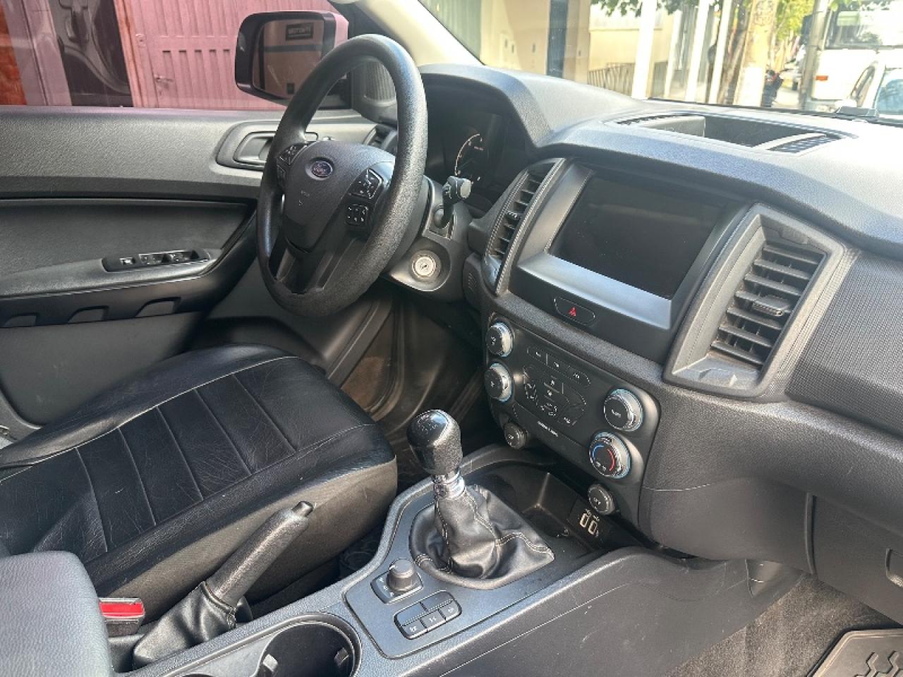 Foto de FORD RANGER XLS 4x4 2023, color sin color especificado, en San Juan