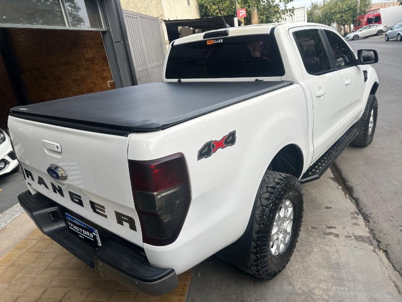 Foto de FORD RANGER XLS 4x4 2023, color sin color especificado, en San Juan