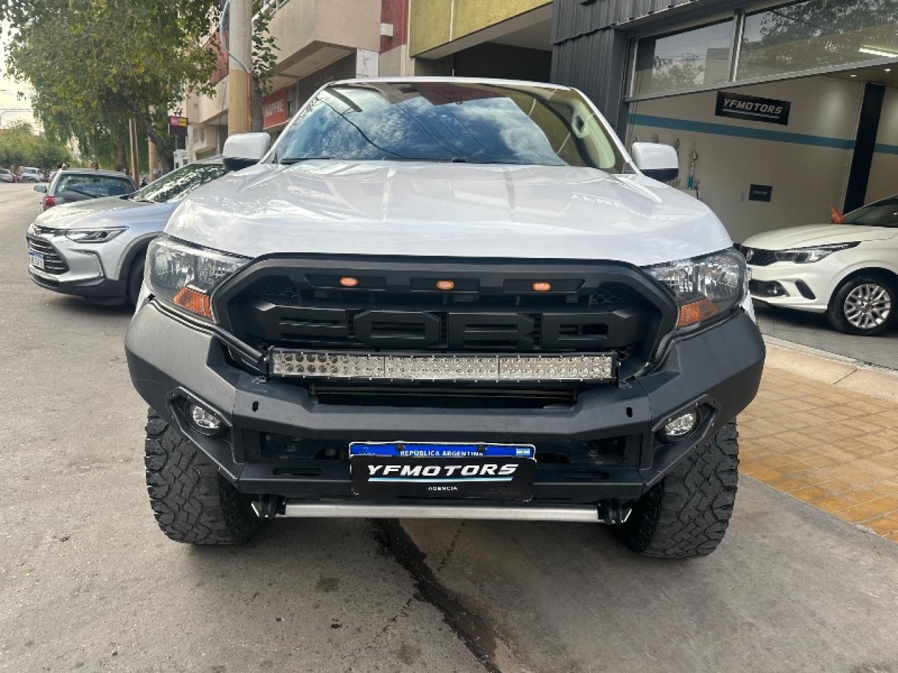 Foto de FORD RANGER XLS 4x4 2023, color sin color especificado, en San Juan