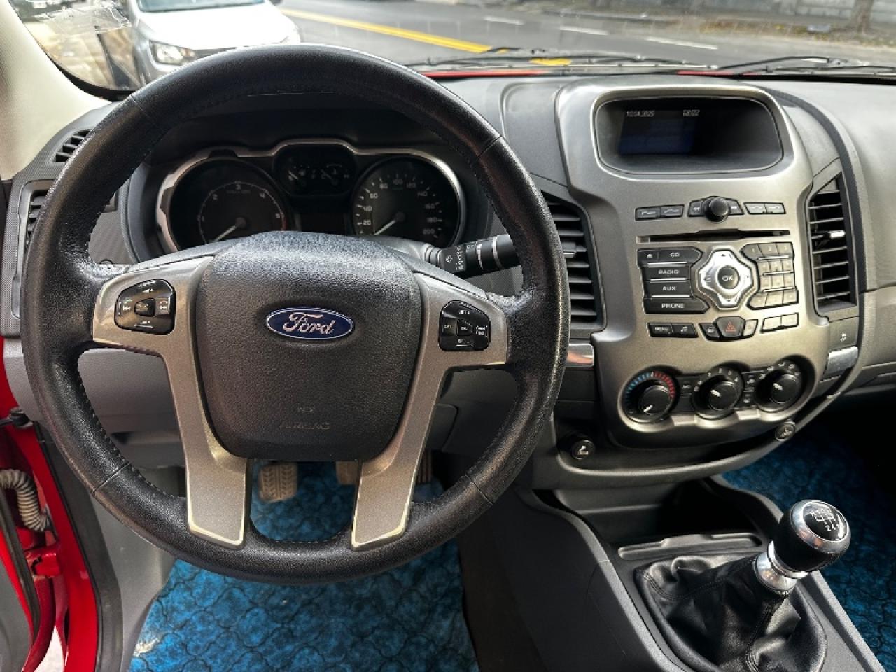 Foto de FORD RANGER XLT 4x2 3.2 2014, color rojo, en San Juan