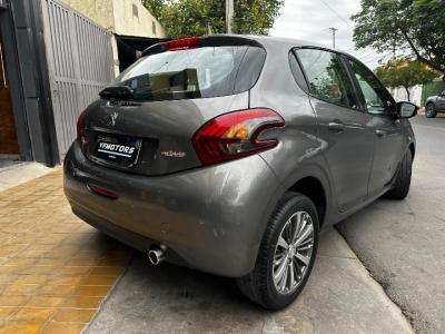 Miniatura de PEUGEOT 208 Allure